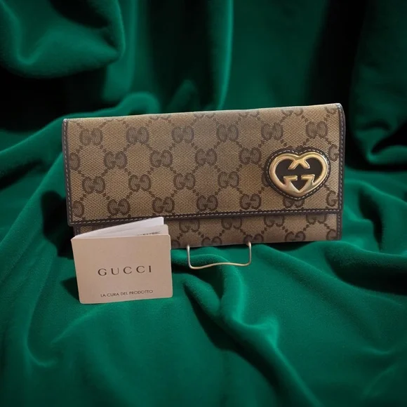 Gucci GG Monogram Canvas Lovely Heart Continental Bifold Wallet - Picture 13 of 16